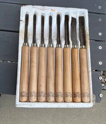 Buck Bros 4-Piece Butt Chisel Set with Pouch image 2