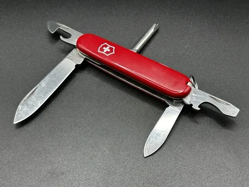 Victorinox Swiss Army 84mm Tinker Multi-Tool image 3