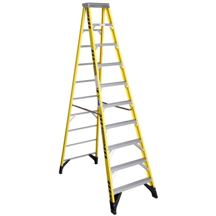 Werner 6-Foot Fiberglass Step Ladder Type IA image 3